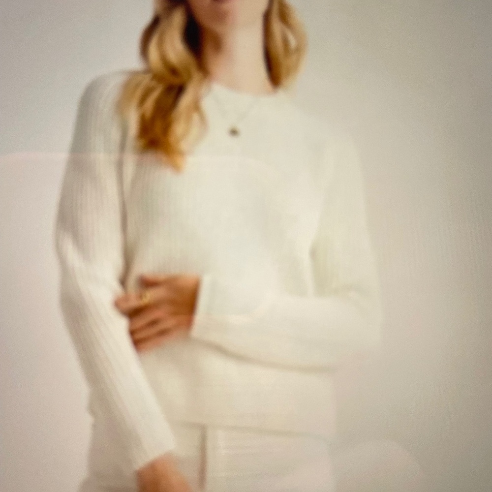 Quince Organic Cotton Fisherman Crew Sweater Ivory- XS (flaw)